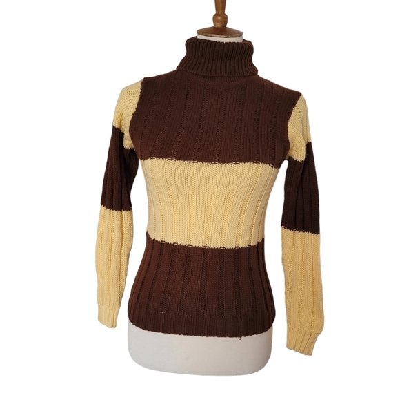 70's Lord James Brown and Yellow Stripe Aycrlic Turtleneck - Picture 2 of 5